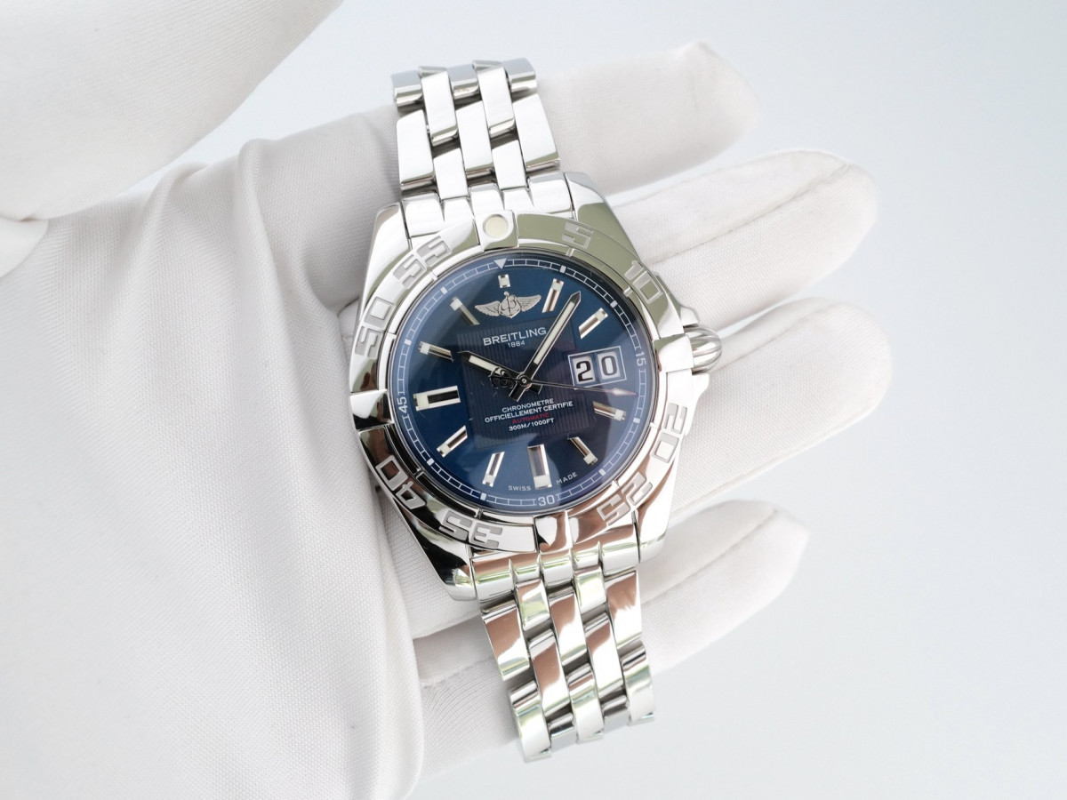 Швейцарские часы Breitling Galactic 41 Blue Dial