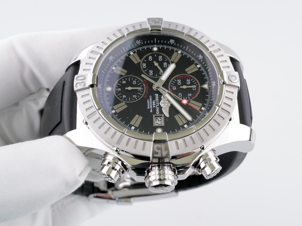 Швейцарський годинник Breitling Super Avenger Black Dial Rubber Strap