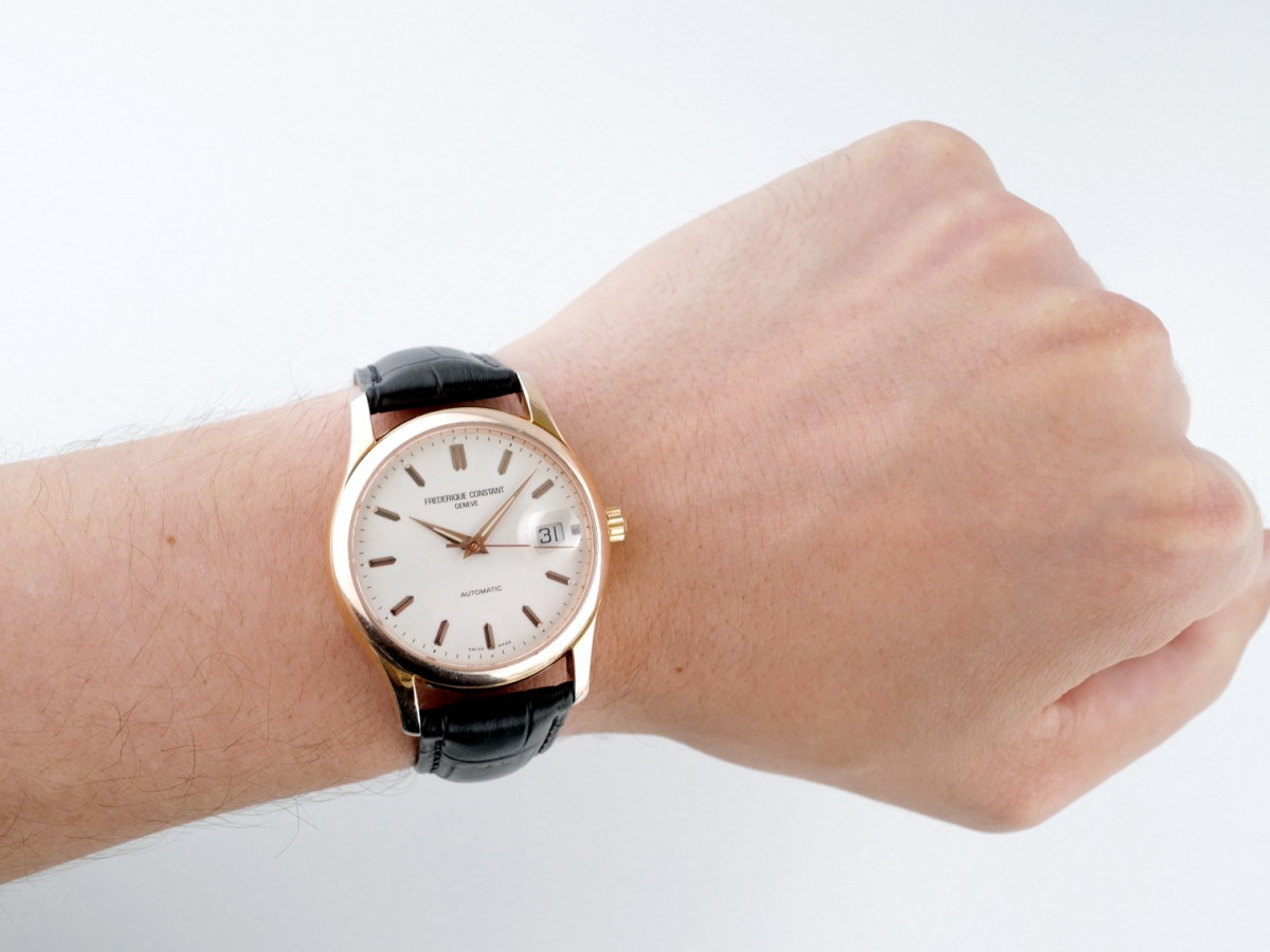Швейцарський годинник Frederique Constant Classic Automatic