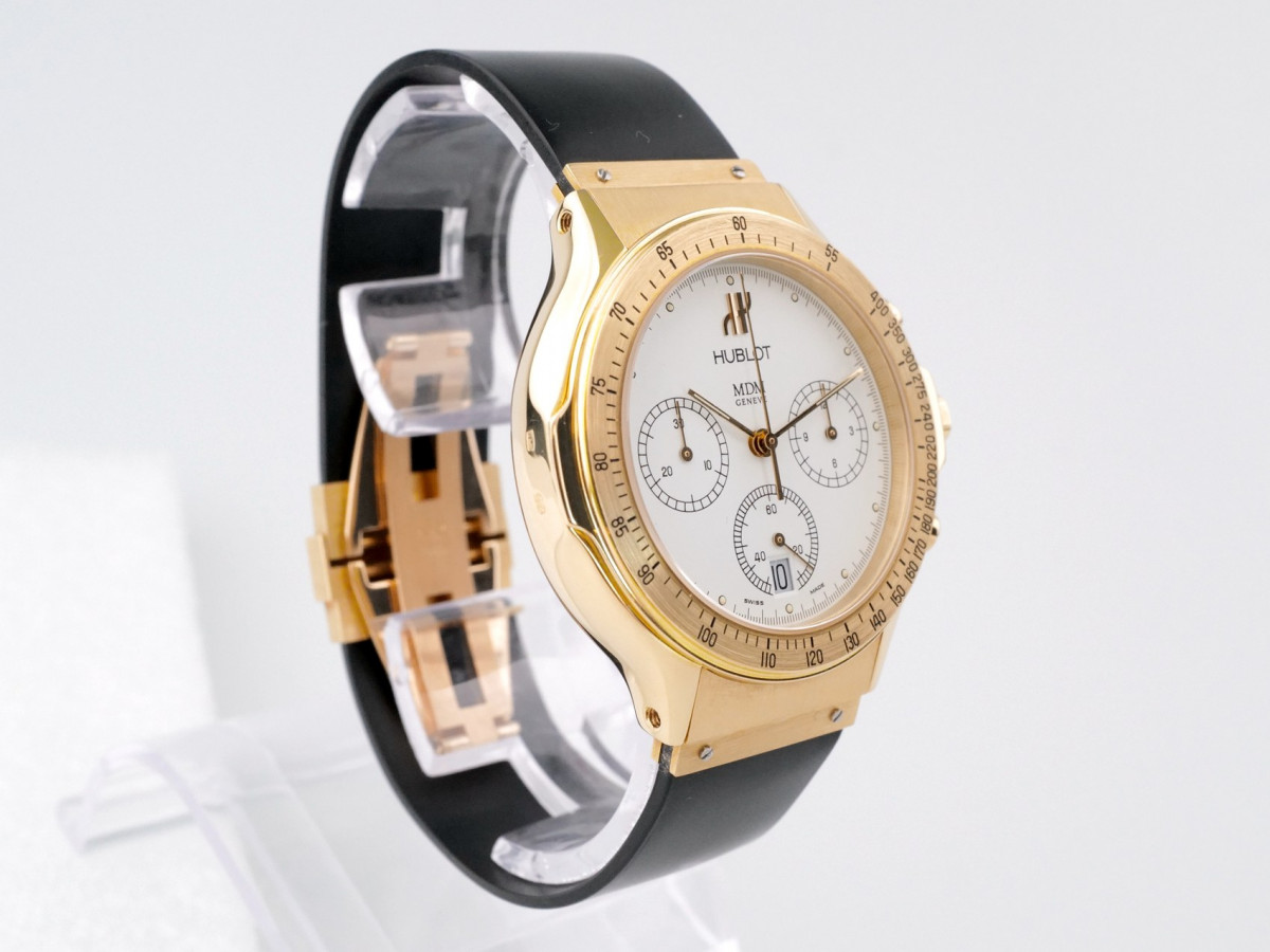 Швейцарские часы Hublot Classic MDM Chronograph 18K Gold