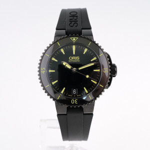 Швейцарские часы Oris Aquis Date 36