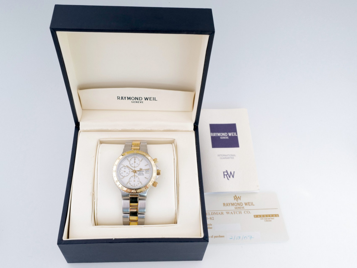 Швейцарський годинник Raymond Weil Amadeus 200 Chronograph