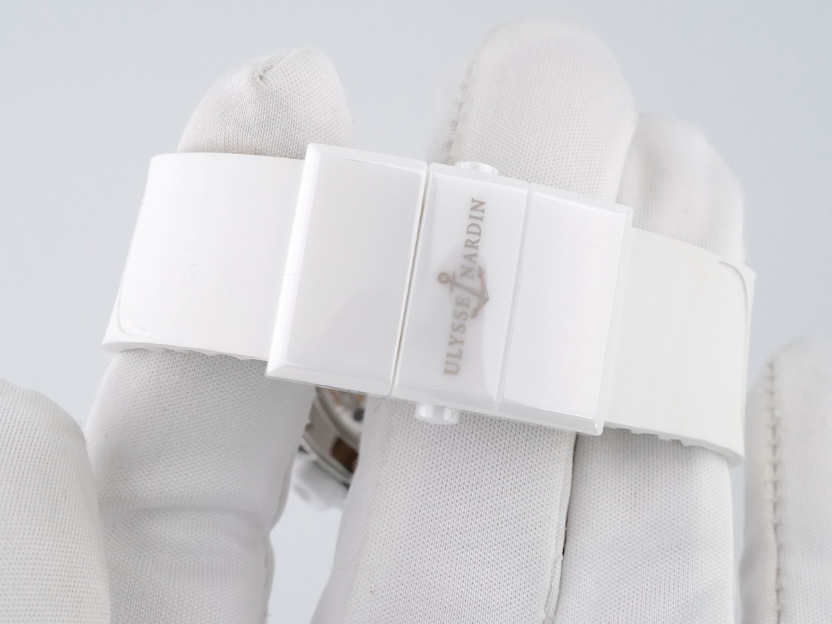 Швейцарские часы Ulysse Nardin Executive Dual Time