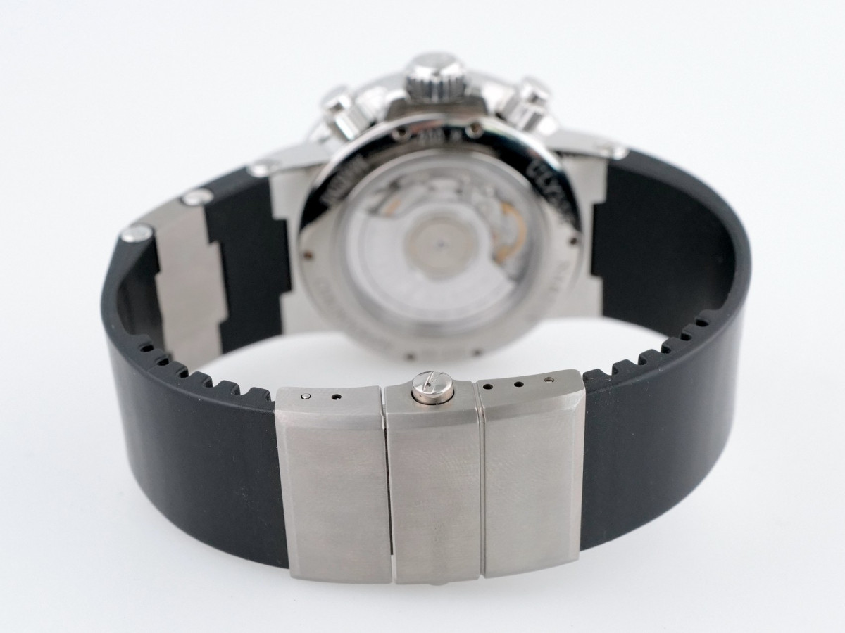 Швейцарские часы Ulysse Nardin Maxi Marine Chronograph Blue Dial