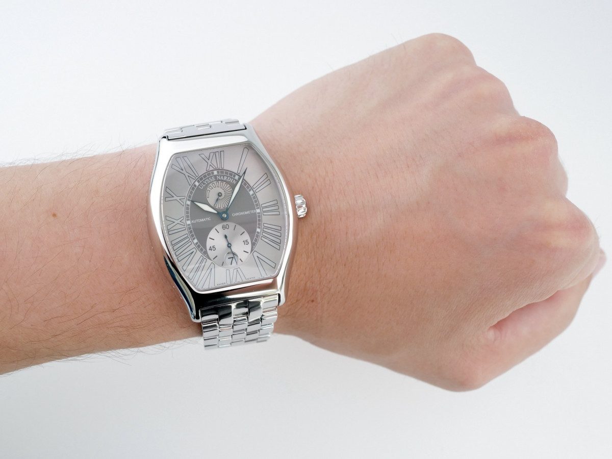 Swiss watch Ulysse Nardin Michelangelo Gigante Chronometer