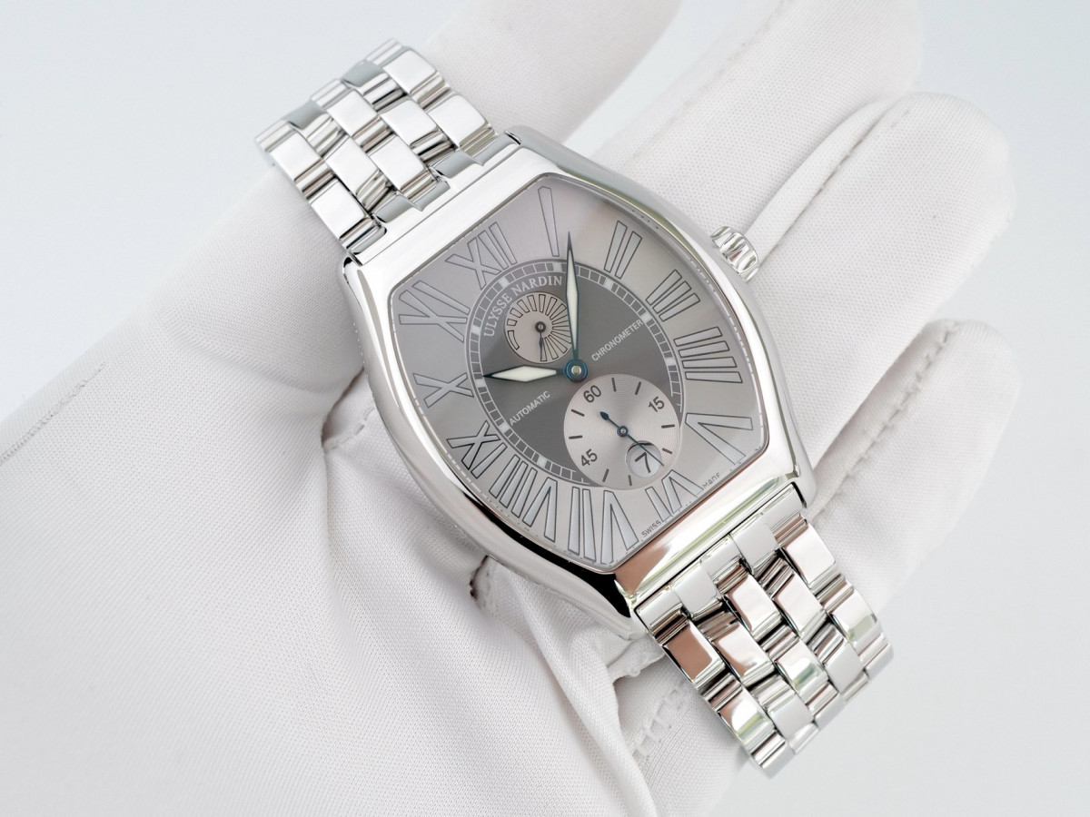 Swiss watch Ulysse Nardin Michelangelo Gigante Chronometer