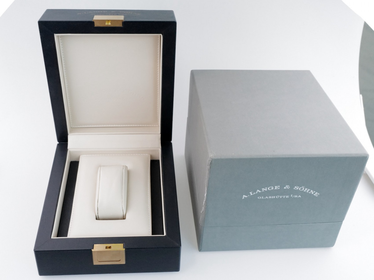 Швейцарський годинник A. Lange and Sohne Saxonia 18K Rose Gold