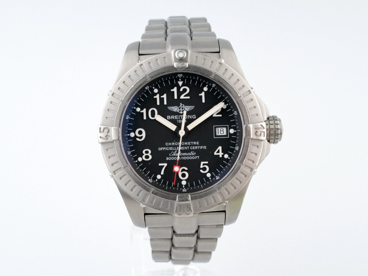 Swiss watch Breitling Avenger Seawolf