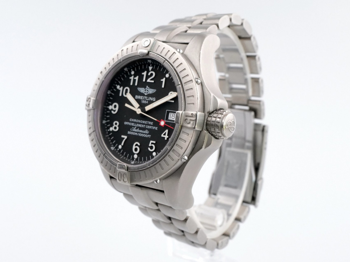 Swiss watch Breitling Avenger Seawolf