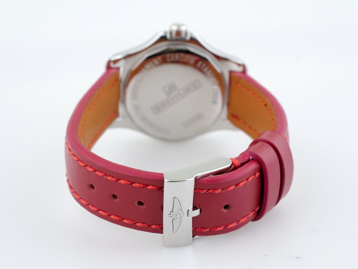 Швейцарские часы Breitling Colt Quartz Diamond