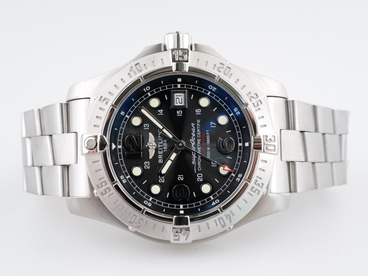 Швейцарський годинник Breitling Superocean Steelfish