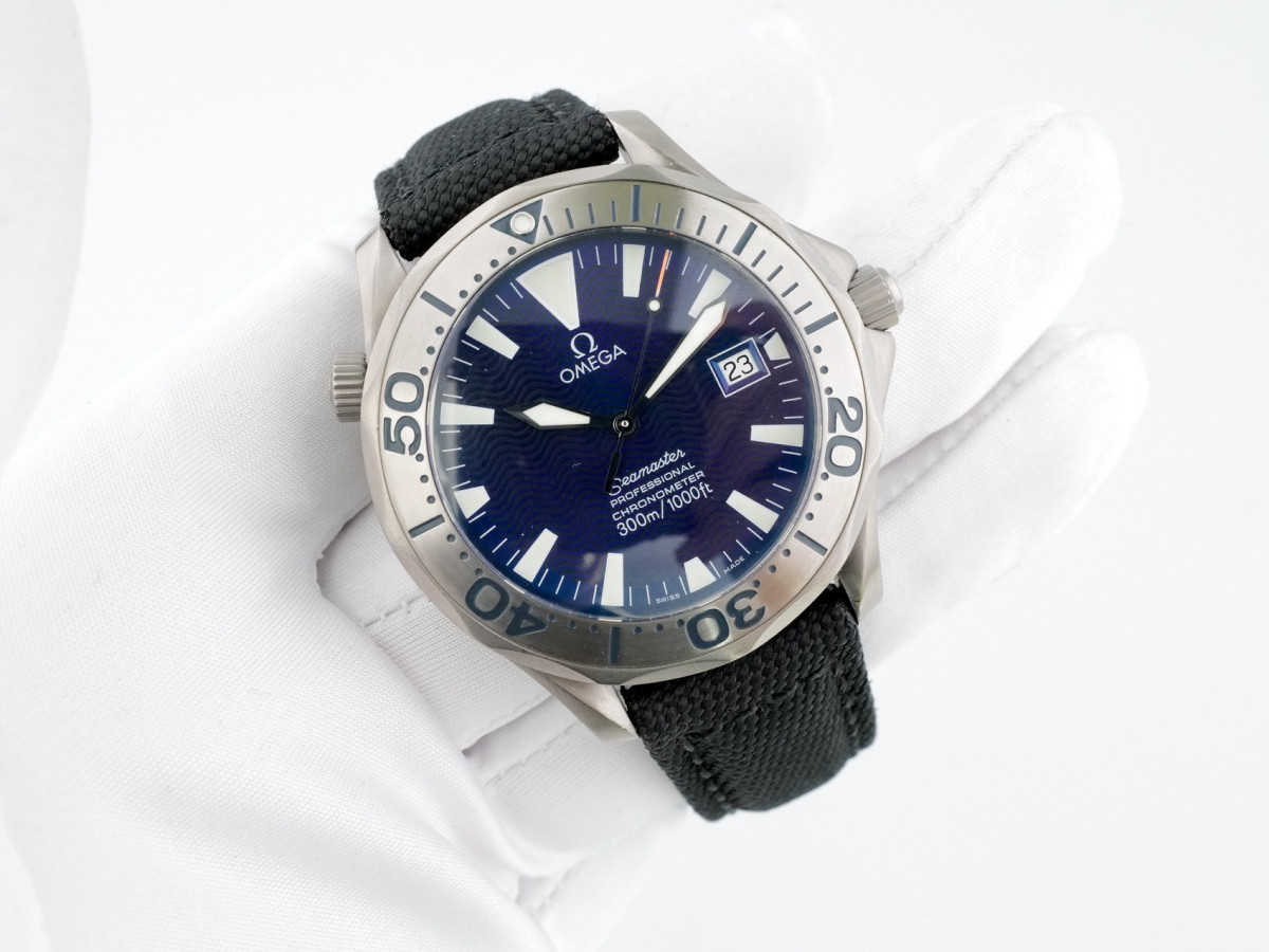 Швейцарские часы Omega Seamaster Professional 300M Titanium Sword Hands
