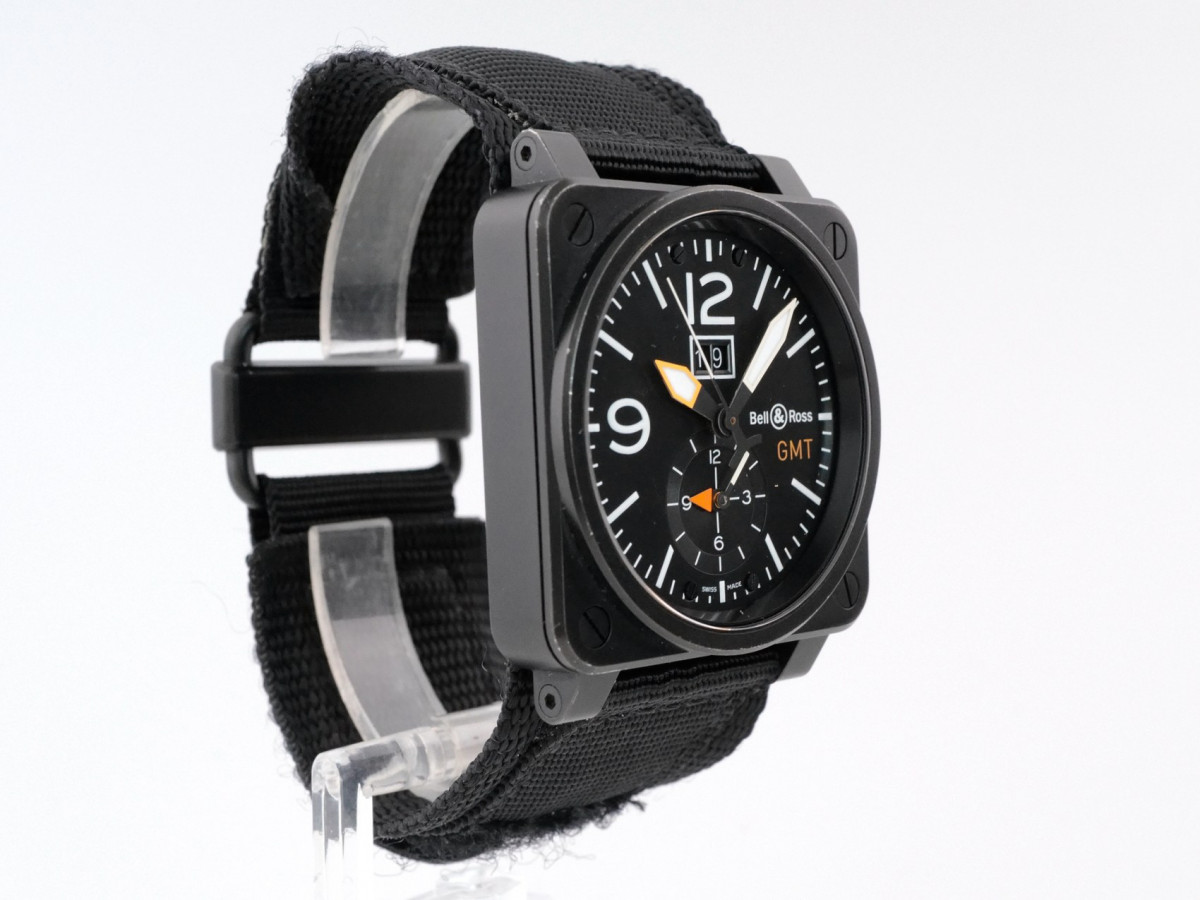 Швейцарские часы Bell & Ross Aviation GMT Carbon Fiber Dial