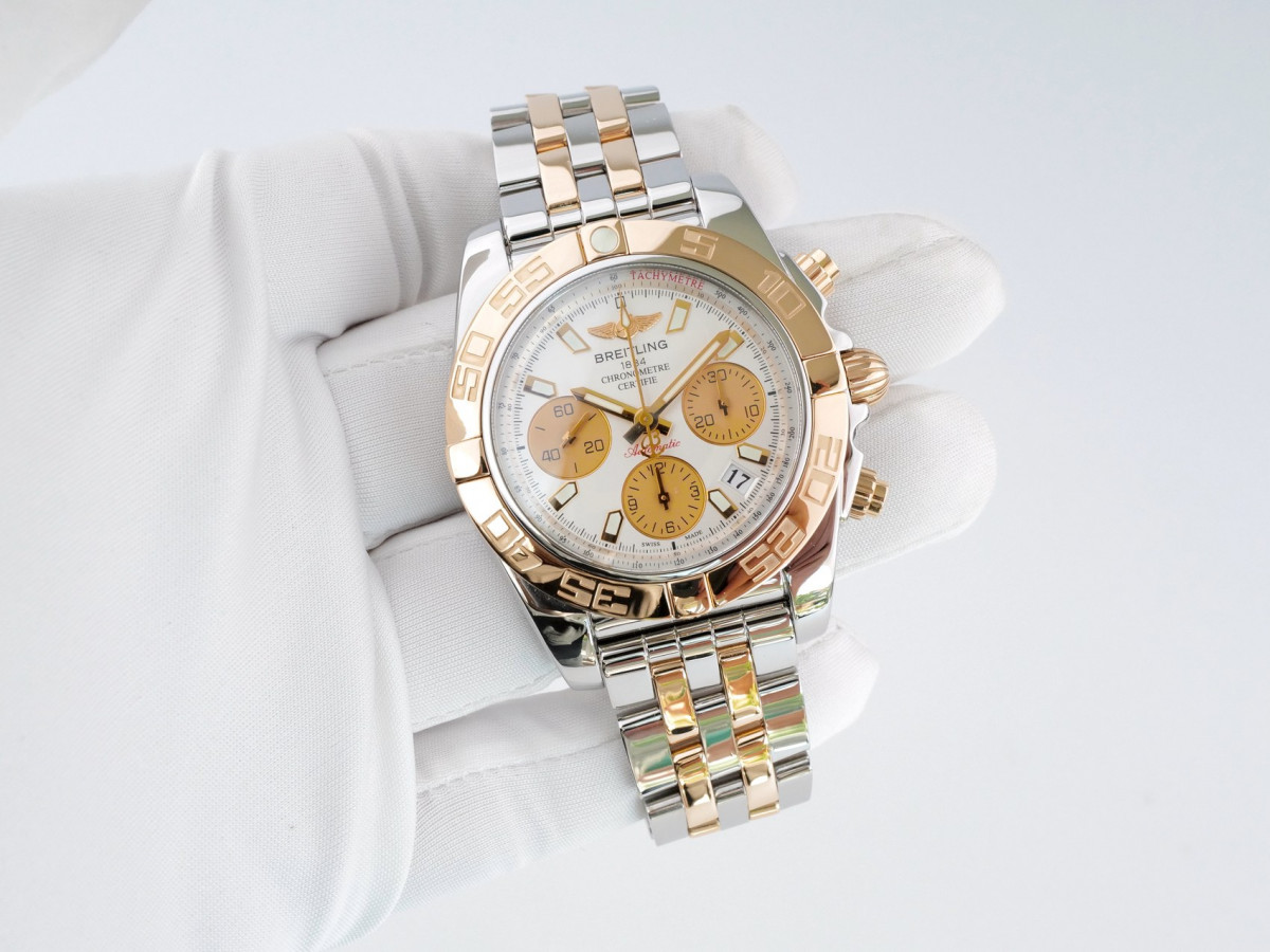 Швейцарские часы Breitling Chronomat 41
