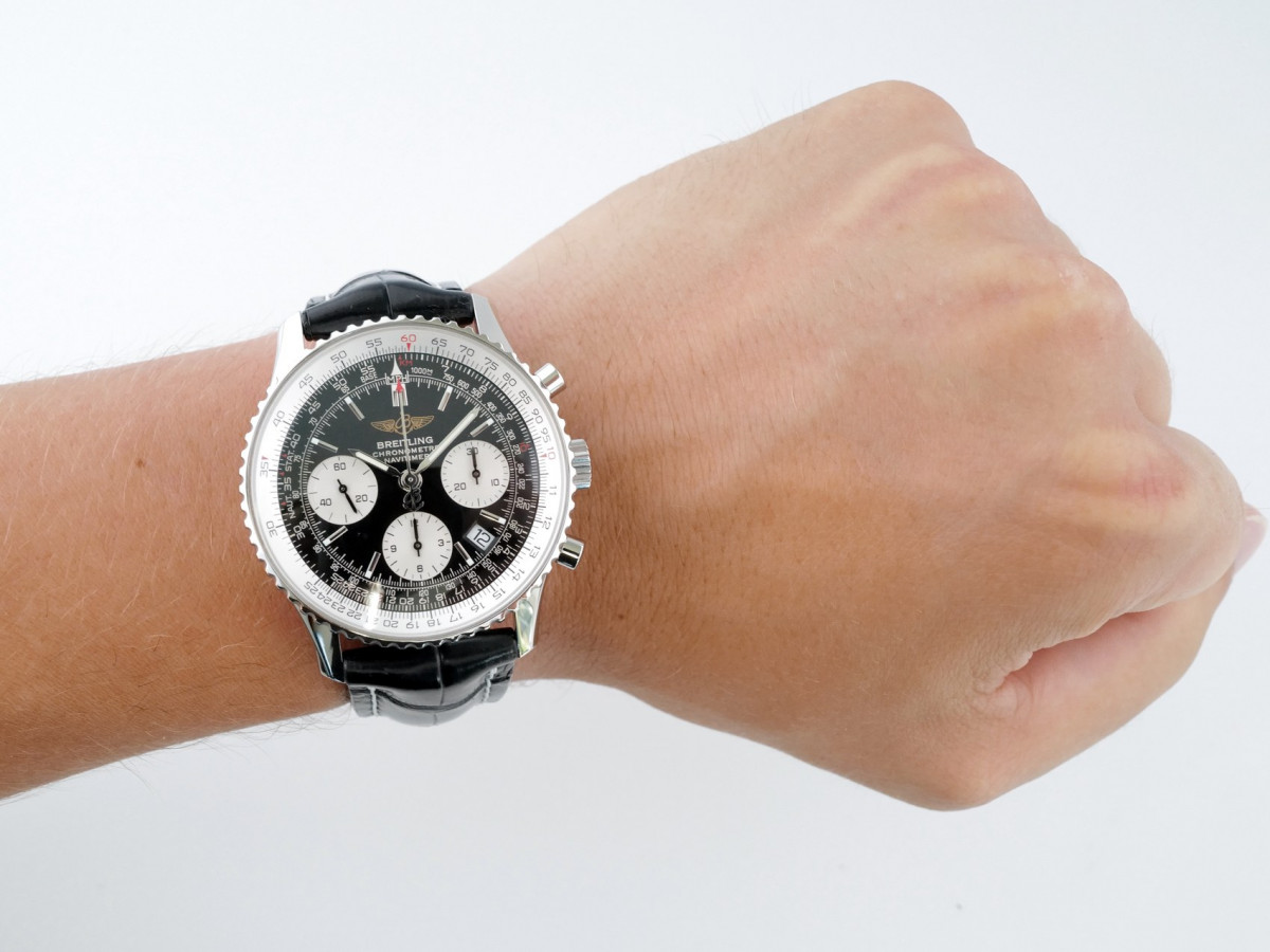 Швейцарський годинник Breitling Navitimer