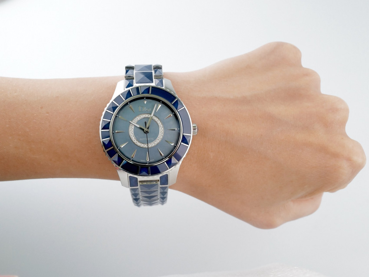 Швейцарские часы Dior Christal Blue Mother of Pearl Diamond Dial