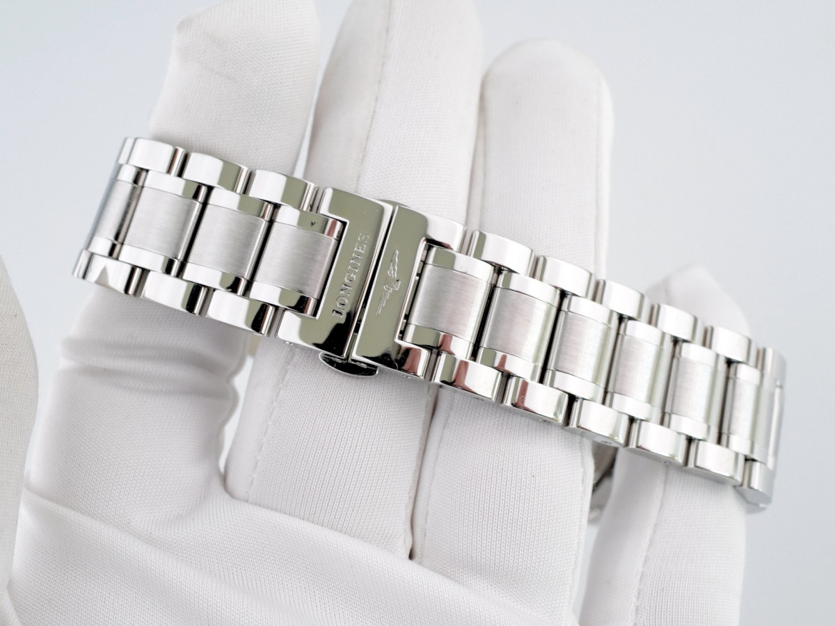 Швейцарський годинник Longines Master Collection Chronograph White Dial