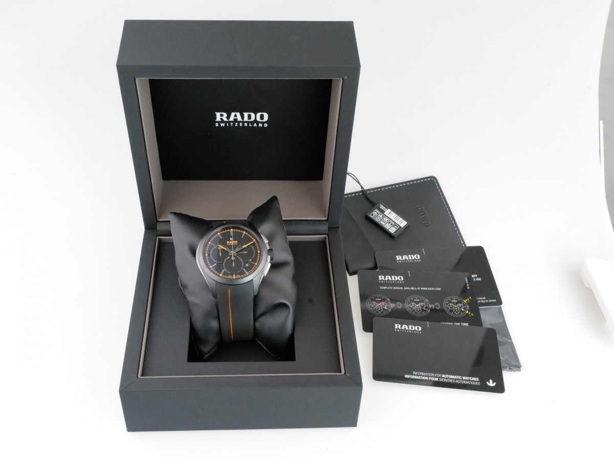 Швейцарський годинник Rado Hyperchrome XXL Chronograph