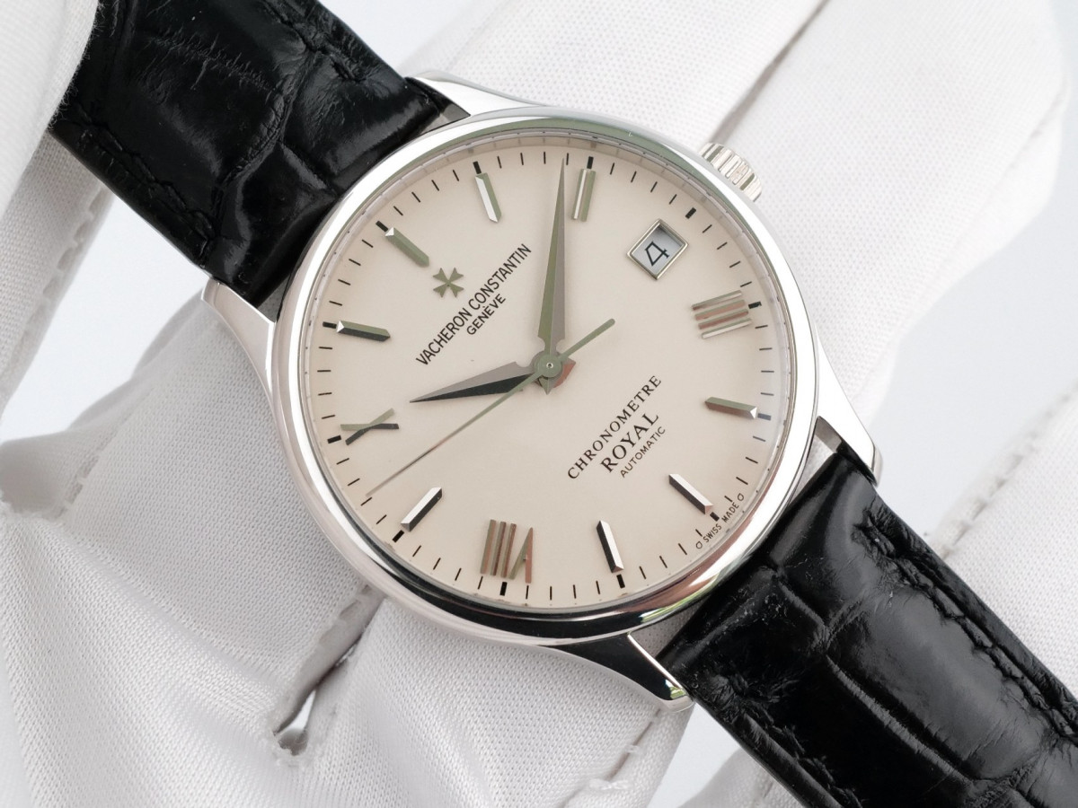 Швейцарские часы Vacheron Constantin Patrimony Chronometer Royal 18K White Gold