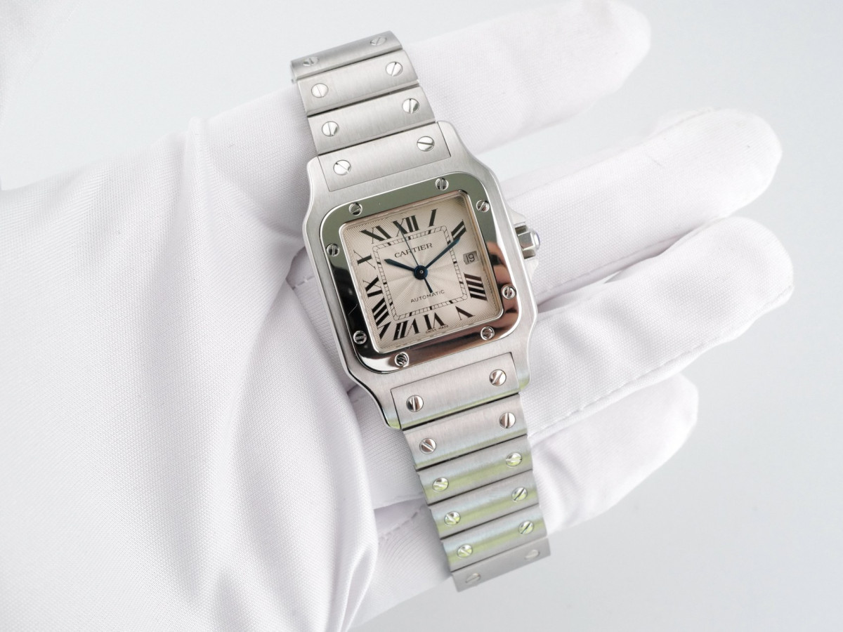 Швейцарський годинник Cartier Santos Galbee