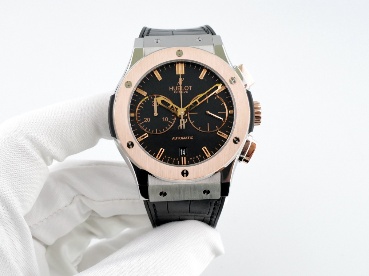 Swiss watch Hublot Classic Fusion Chronograph Titanium King Gold
