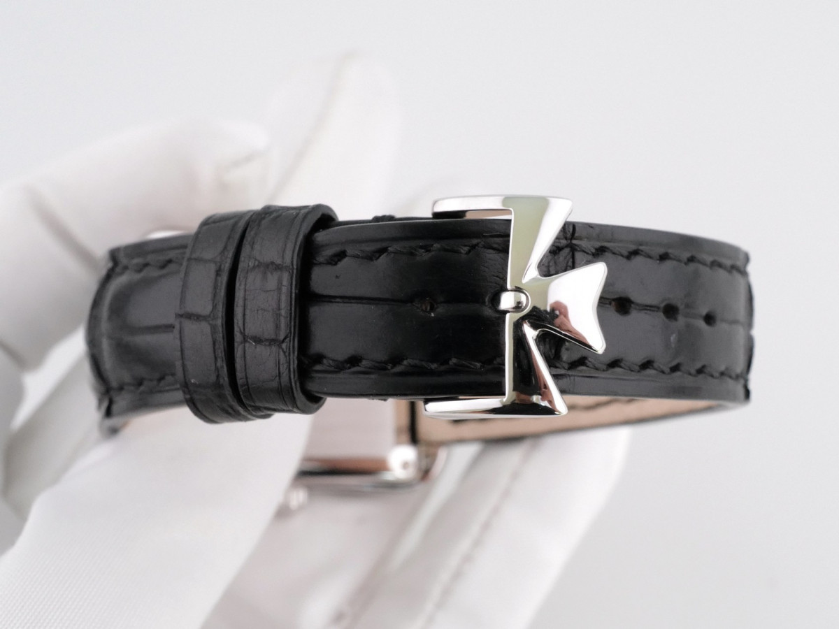 Швейцарские часы Vacheron Constantin Historiques Toledo 18K White Gold Automatic