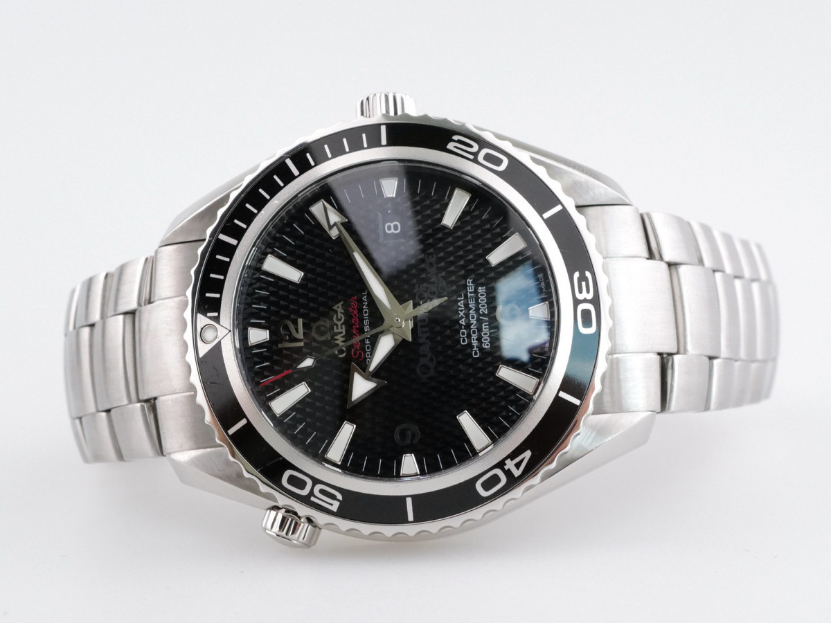 Швейцарские часы Omega Planet Ocean 007 Quantum of Solace limited edition