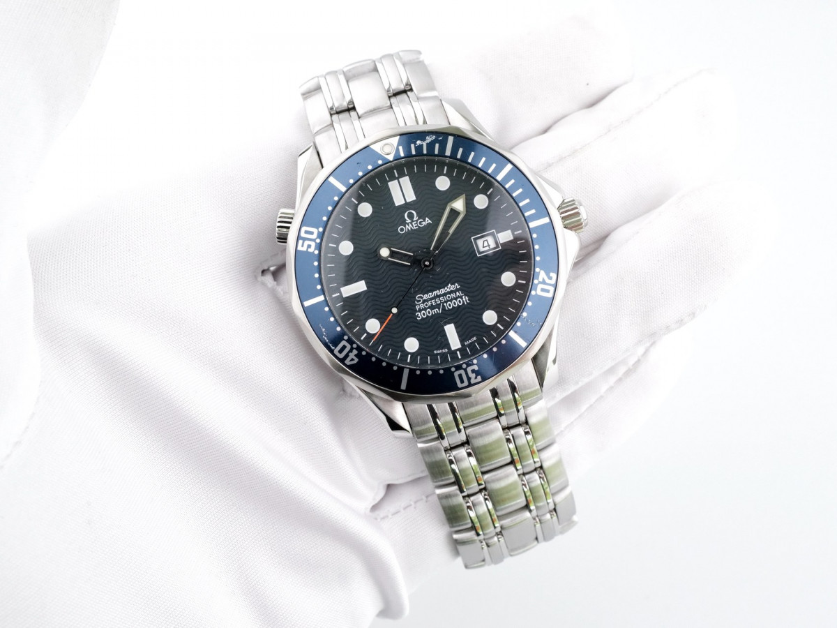 Швейцарський годинник Omega Seamaster Chronometer