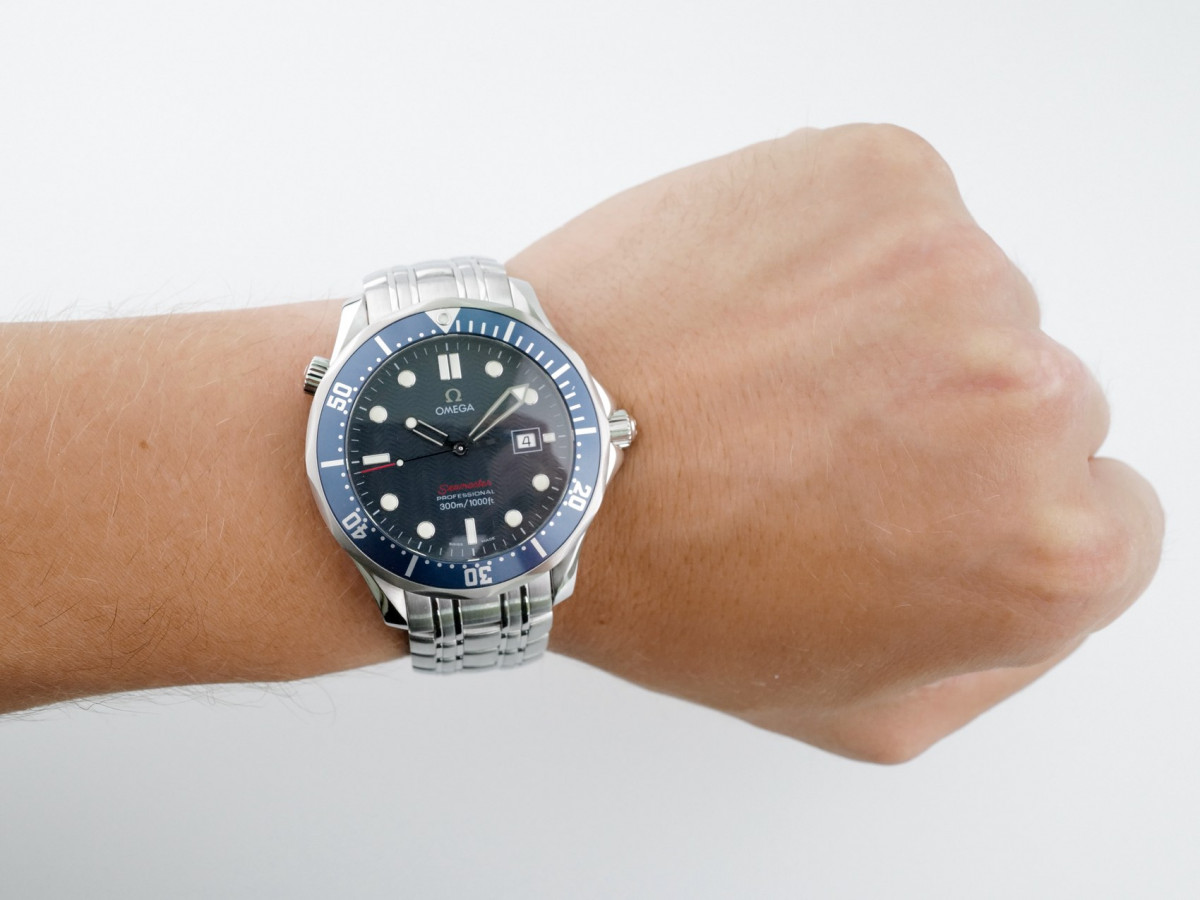 Швейцарские часы Omega Seamaster Diver 300 M Quartz