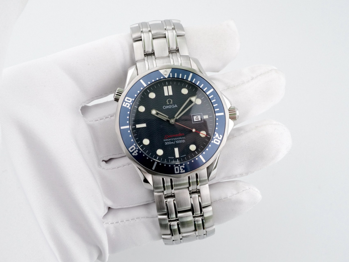 Швейцарские часы Omega Seamaster Diver 300 M Quartz