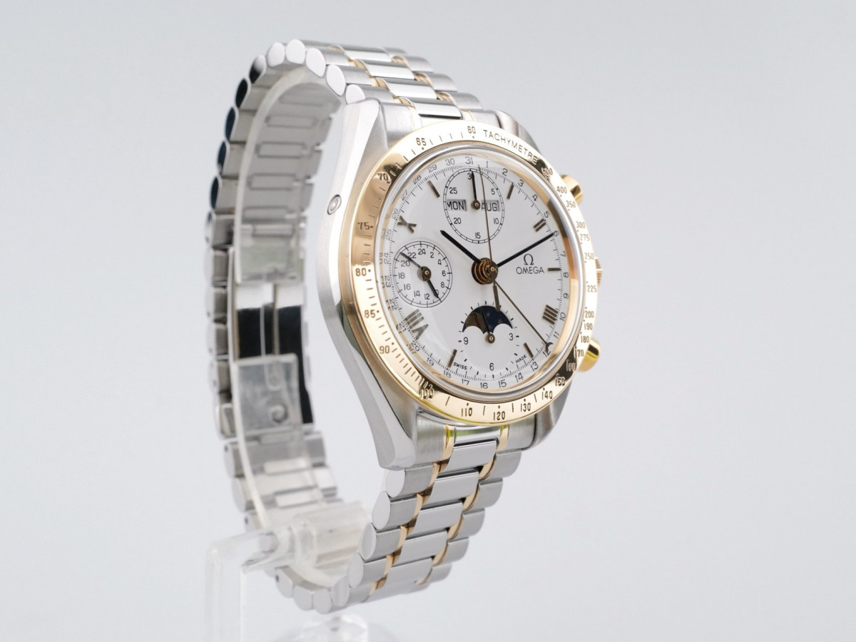 Швейцарские часы Omega Speedmaster Reduced Triple Date Moon Phase