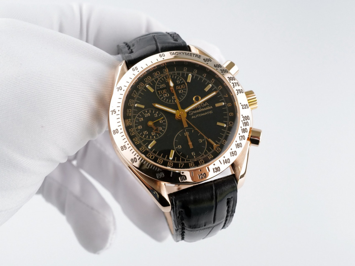 Швейцарские часы Omega Speedmaster Day-Date 18K Rose Gold