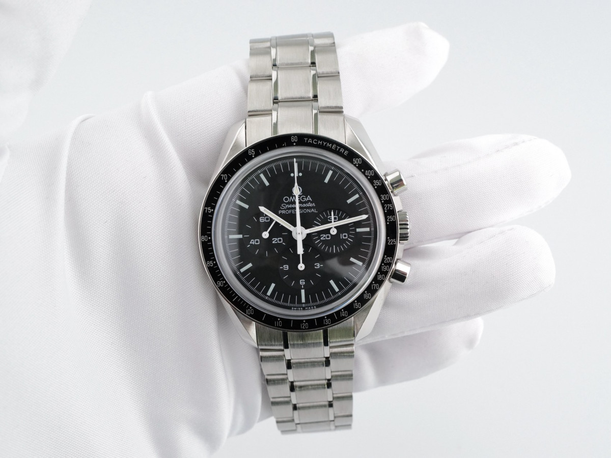 Швейцарские часы Omega Speedmaster Professional Moonwatch
