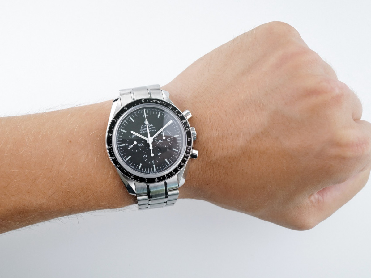 Швейцарские часы Omega Speedmaster Professional Moonwatch