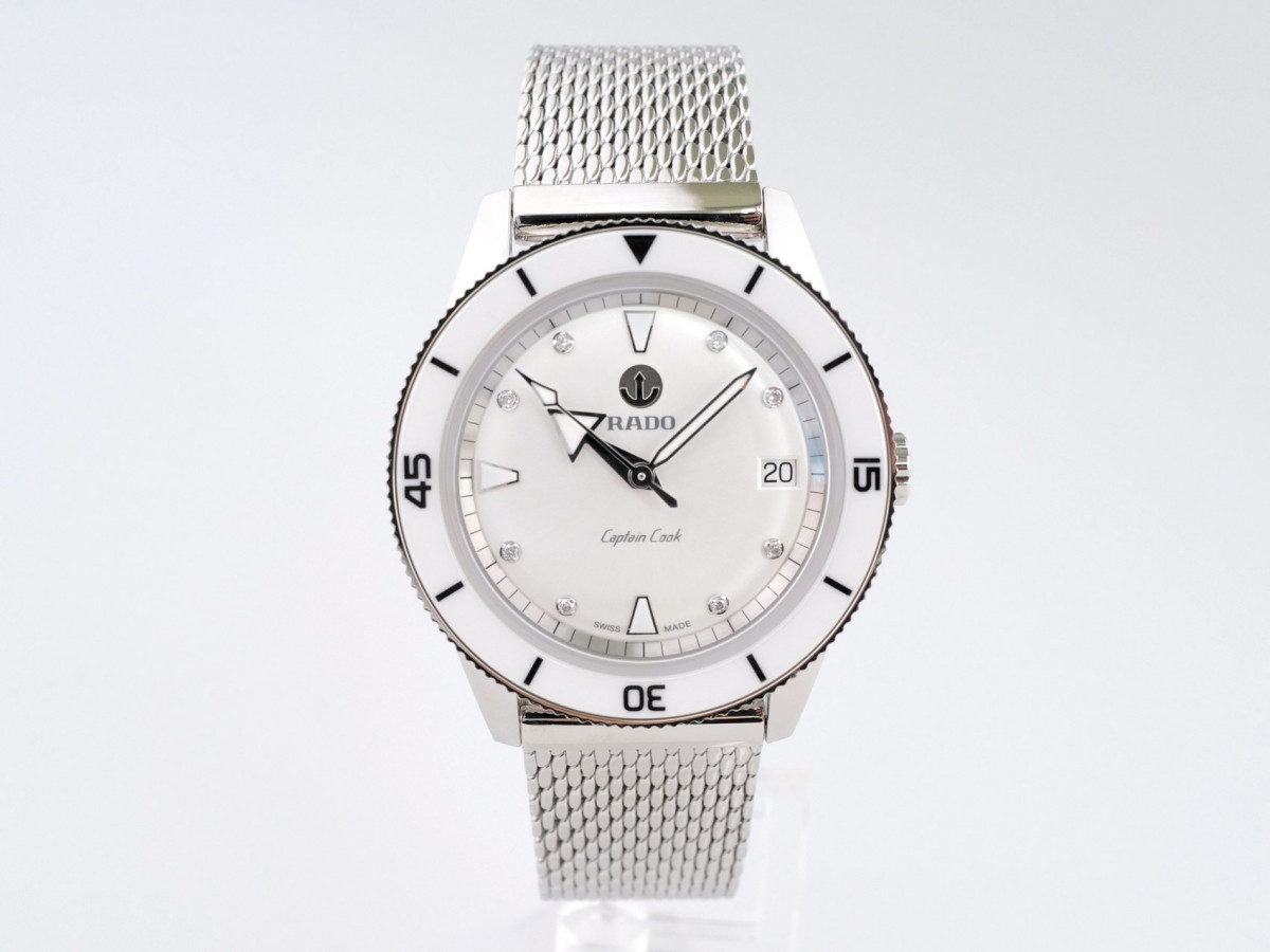 Швейцарський годинник Rado Captain Cook Automatic Diamonds