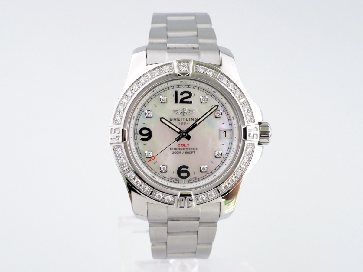 Швейцарський годинник Breitling Colt SuperQuartz 36
