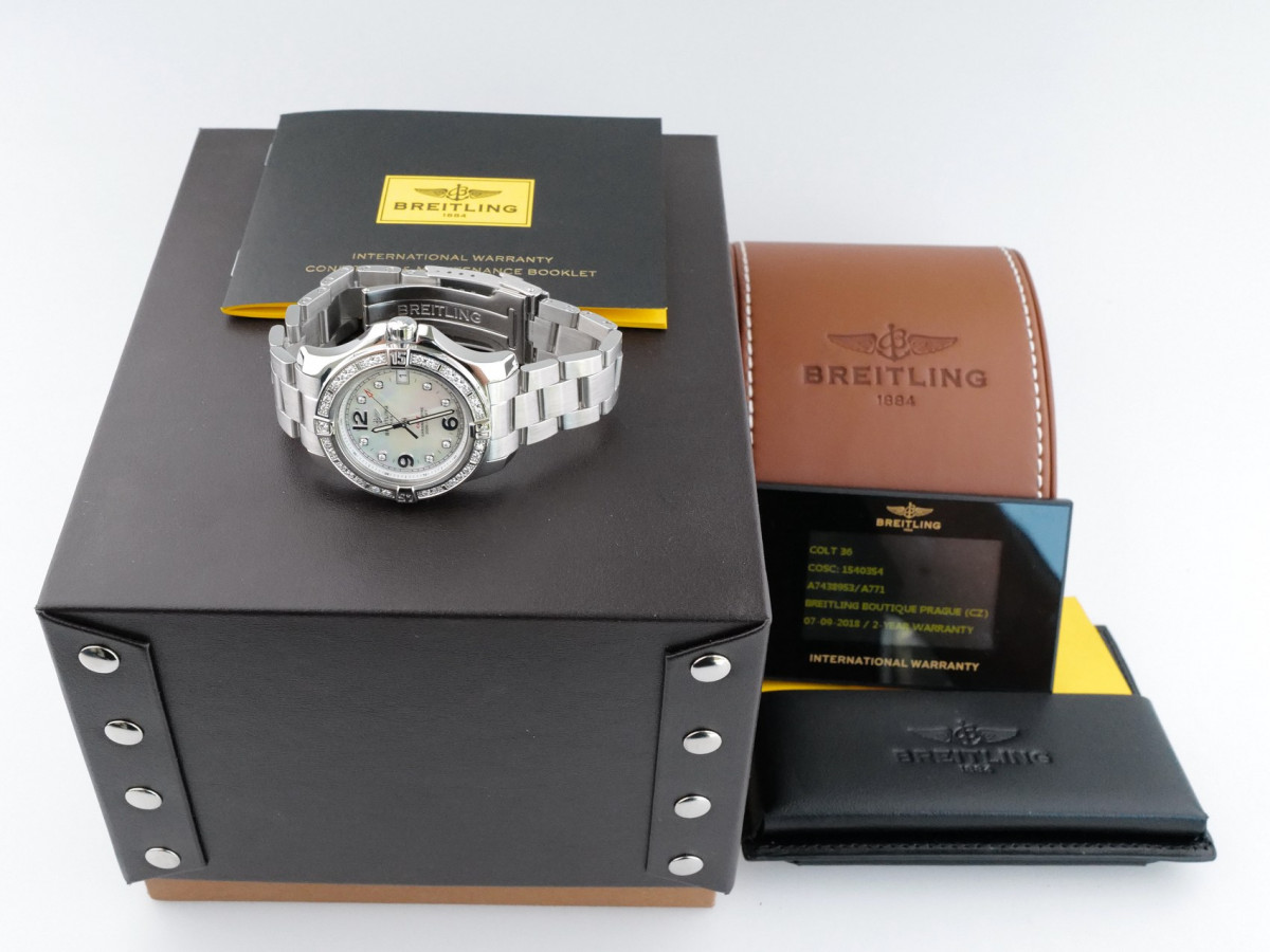 Швейцарський годинник Breitling Colt SuperQuartz 36