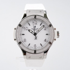 Швейцарские часы Hublot Big Bang Diamond