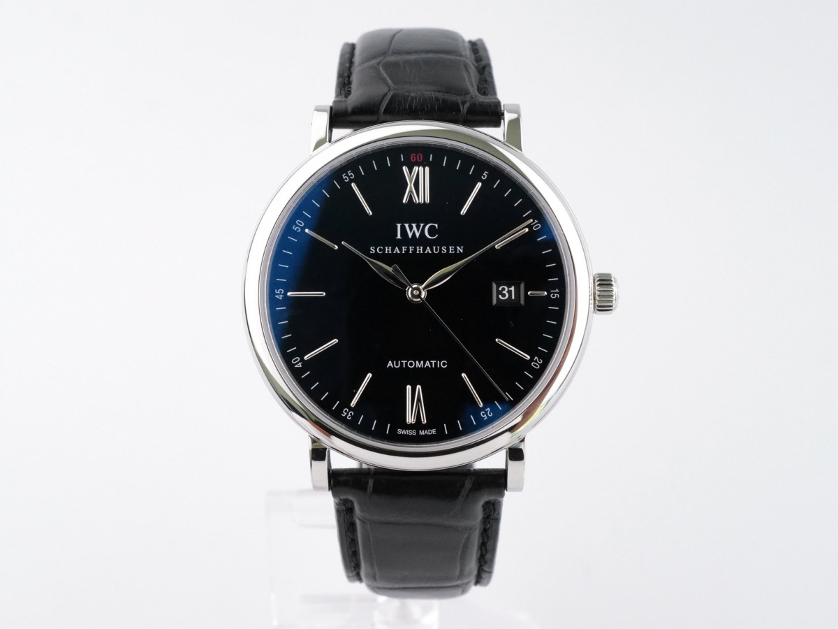 Швейцарський годинник IWC Portofino Automatic Black Dial