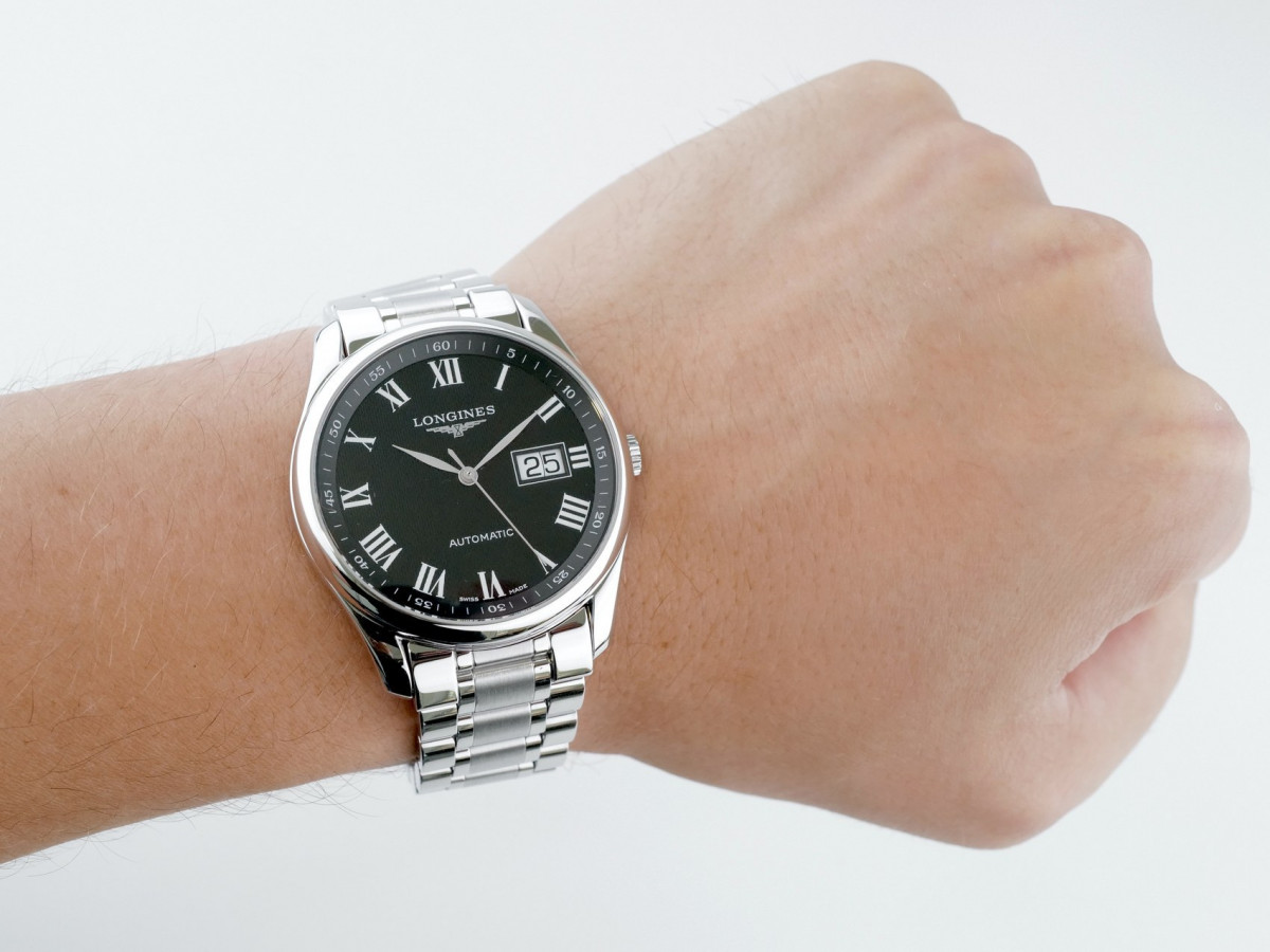Швейцарський годинник Longines Master Collection Big Date