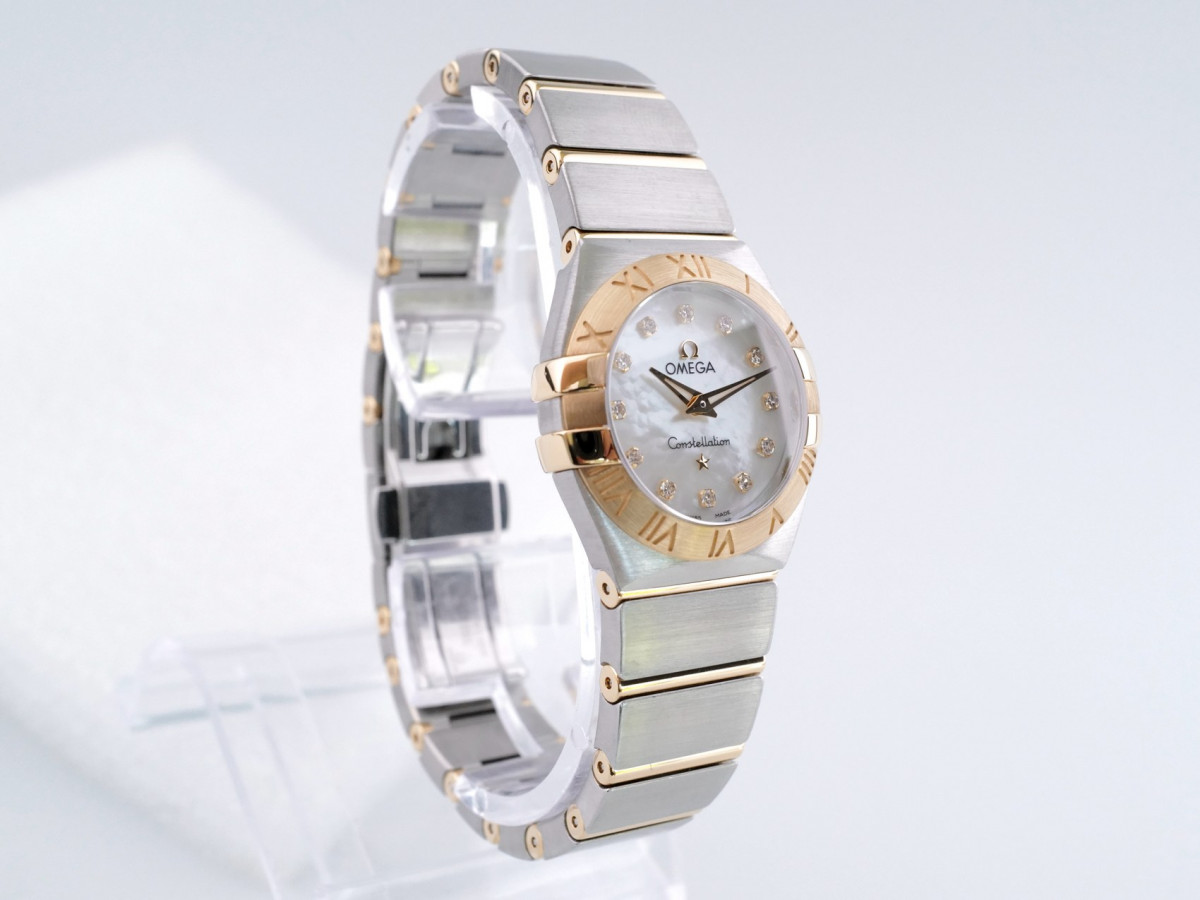 Швейцарские часы Omega Constellation Mother of Pearl Diamonds Dial