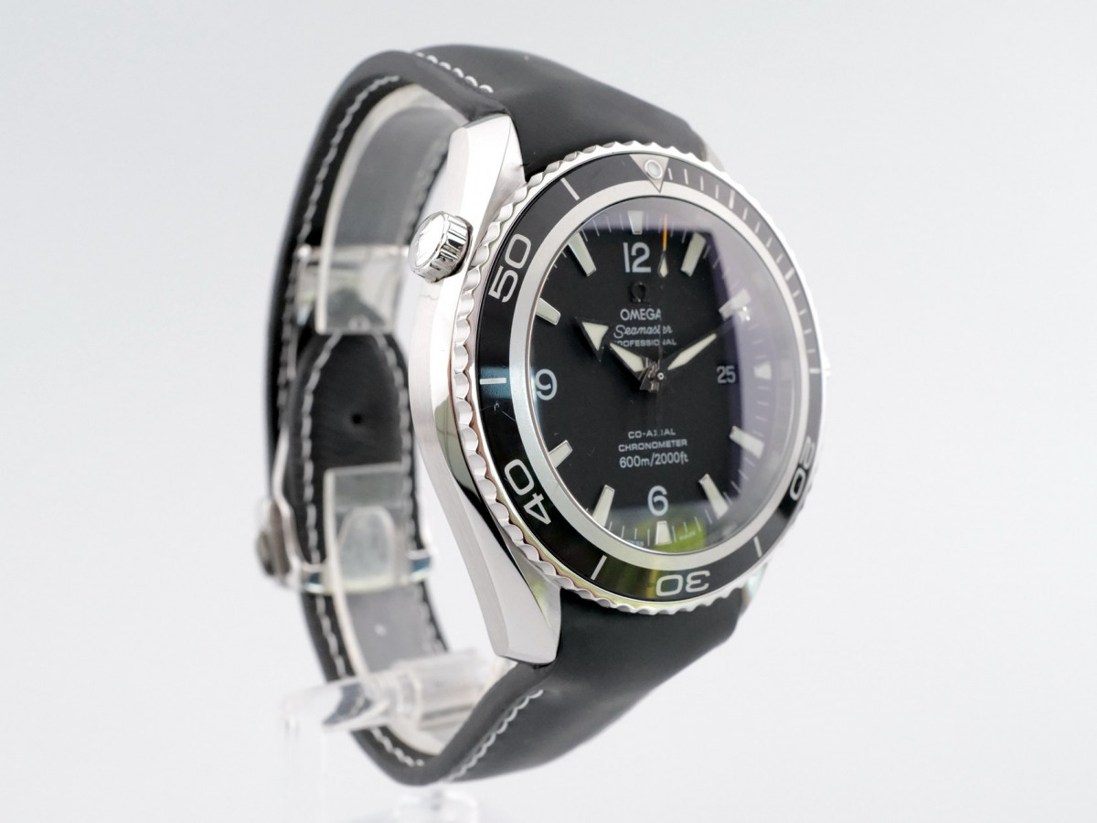 Швейцарские часы Omega Seamaster Planet Ocean XL