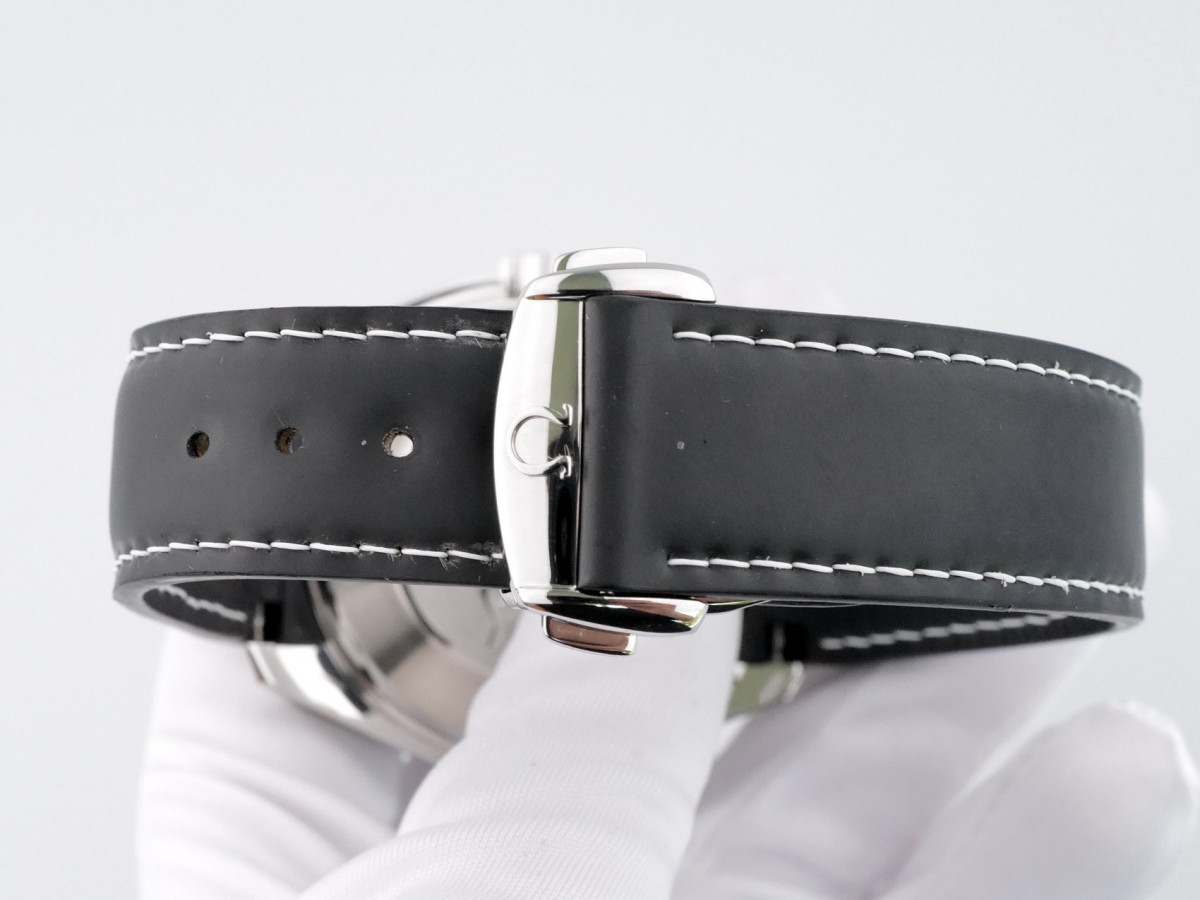 Швейцарские часы Omega Seamaster Planet Ocean XL