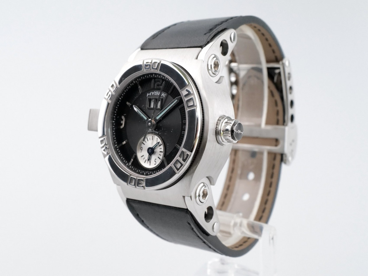 Швейцарський годинник Jorg Hysek Abyss GMT