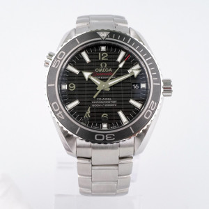 Швейцарские часы Omega Seamaster Planet Ocean Skyfall 007 Limited Edition 42
