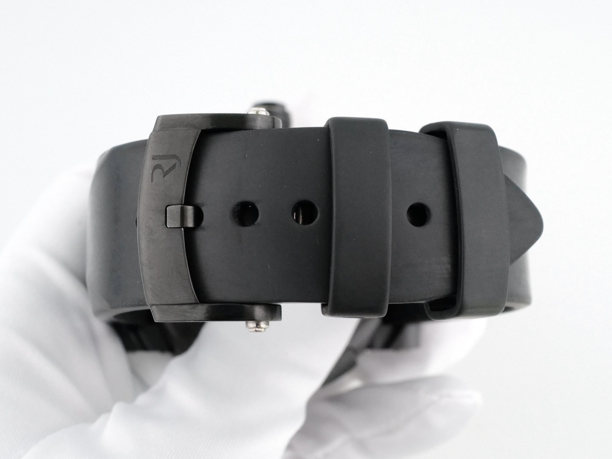 Швейцарський годинник Romain Jerome Titanic-DNA Chronograph