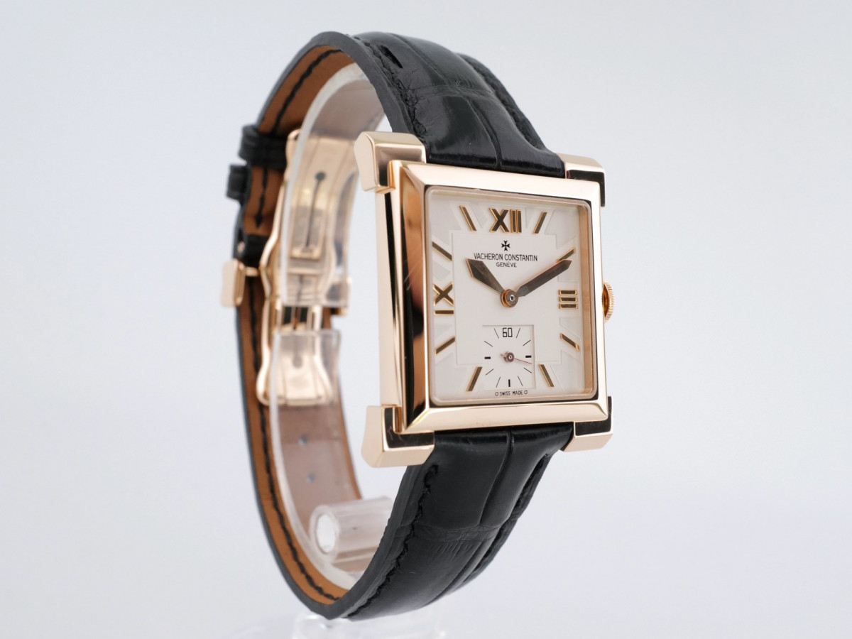Швейцарские часы Vacheron Constantin Carree Historique Limited Edition 18K Rose Gold