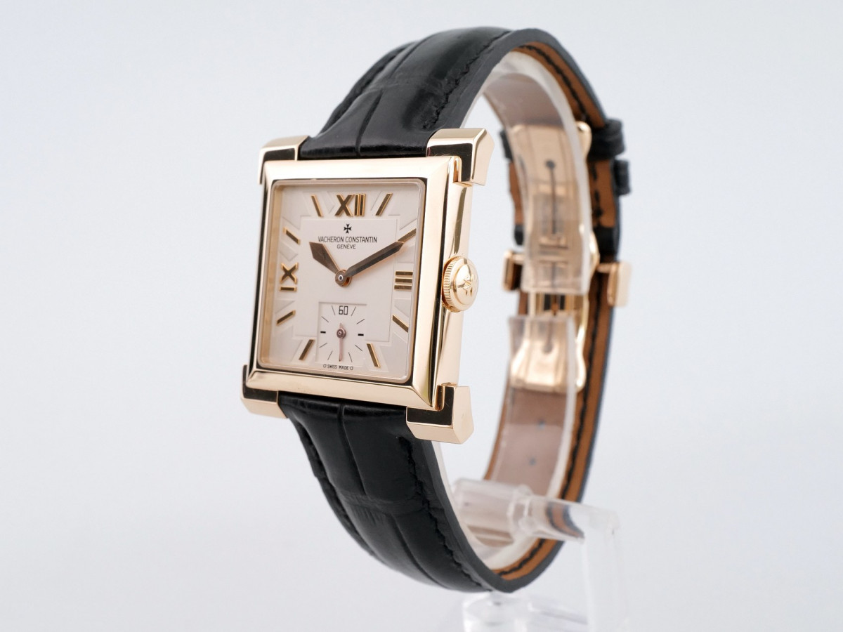 Швейцарские часы Vacheron Constantin Carree Historique Limited Edition 18K Rose Gold