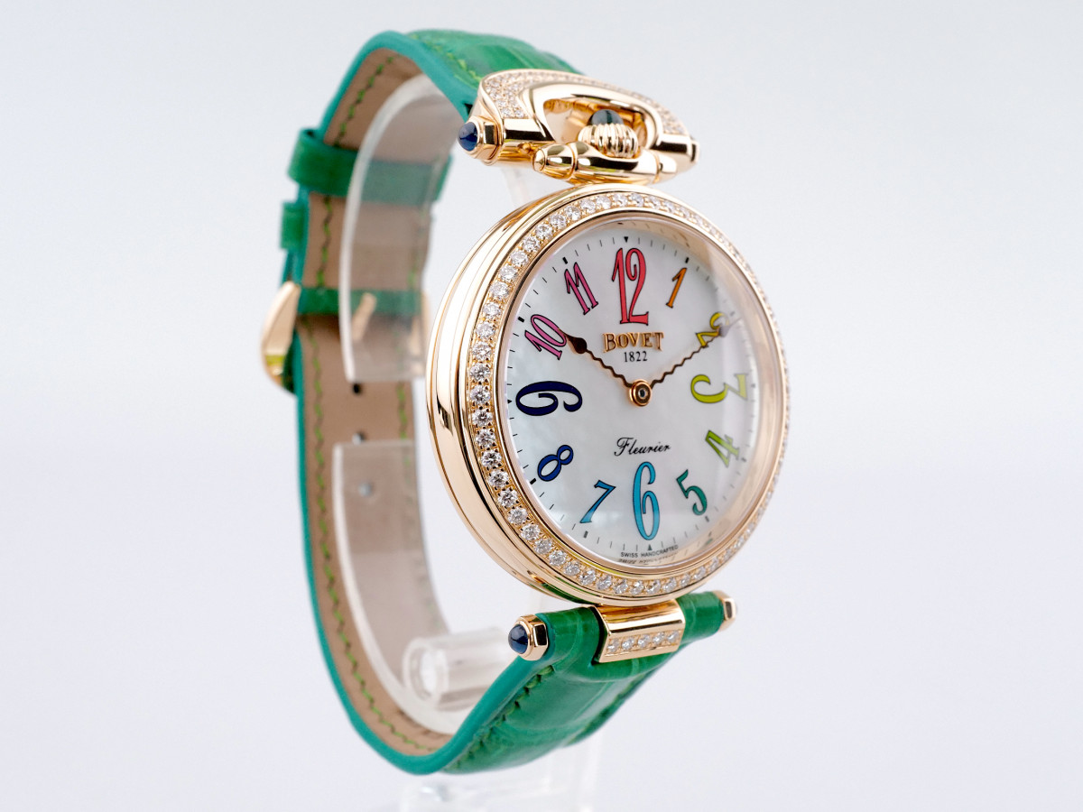 Швейцарские часы Bovet Fleurier Rainbow 39 Rose Gold 18K