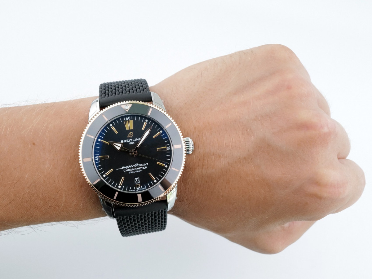 Швейцарський годинник Breitling Superocean Heritage II B20